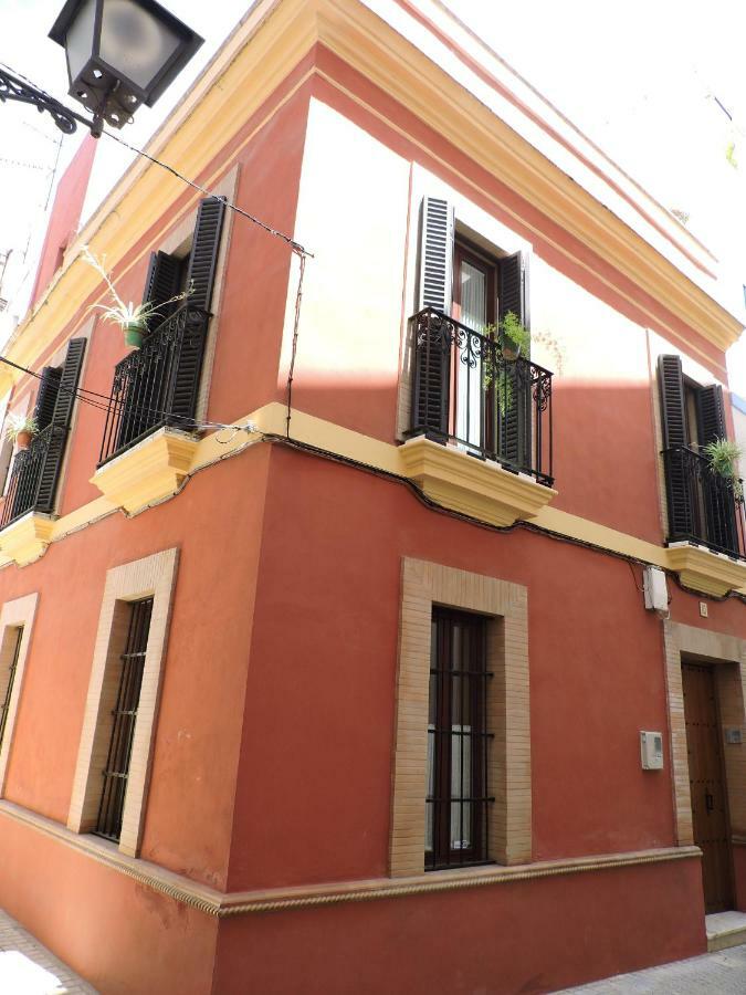 Casa Sevillana Bagian luar foto